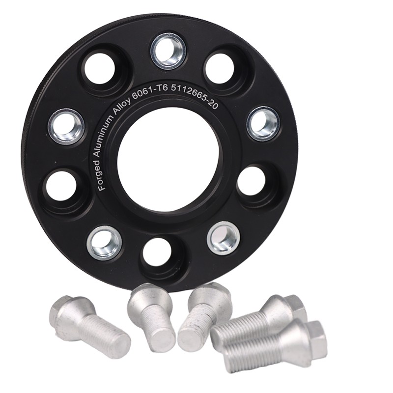Miếng đệm bánh xe Slip-On và Bolt-On: Sự khác biệt, phần cứng và đồ đạc